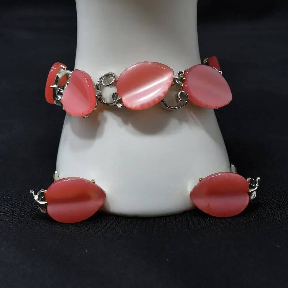 Lisner Pink Lucite Bracelet & Earrings Set Silver Tone 1950s Vintage Jewelry